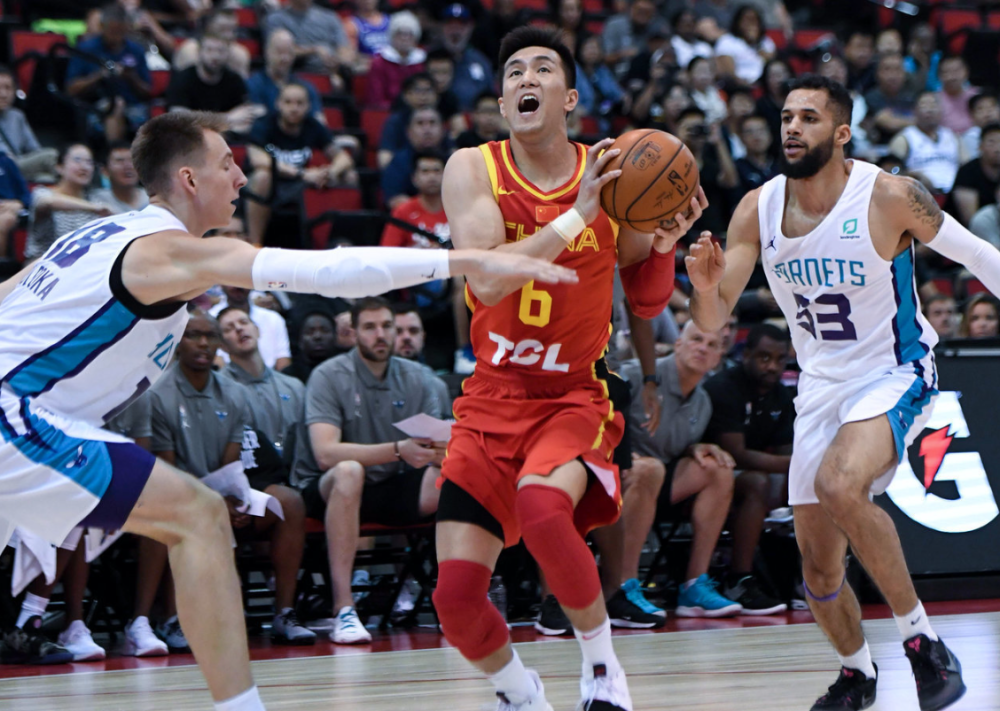 郭艾伦NBA夏季联赛集锦：对阵国王砍下20分5助攻
