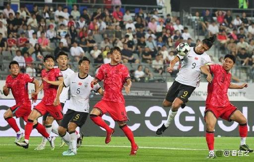 国足评分：颜骏凌张玉宁表现尚可后腰表现难如人意的简单介绍