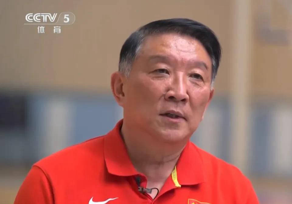 宫鲁鸣讽日本虚张声势：别像打澳洲下半场那么无能