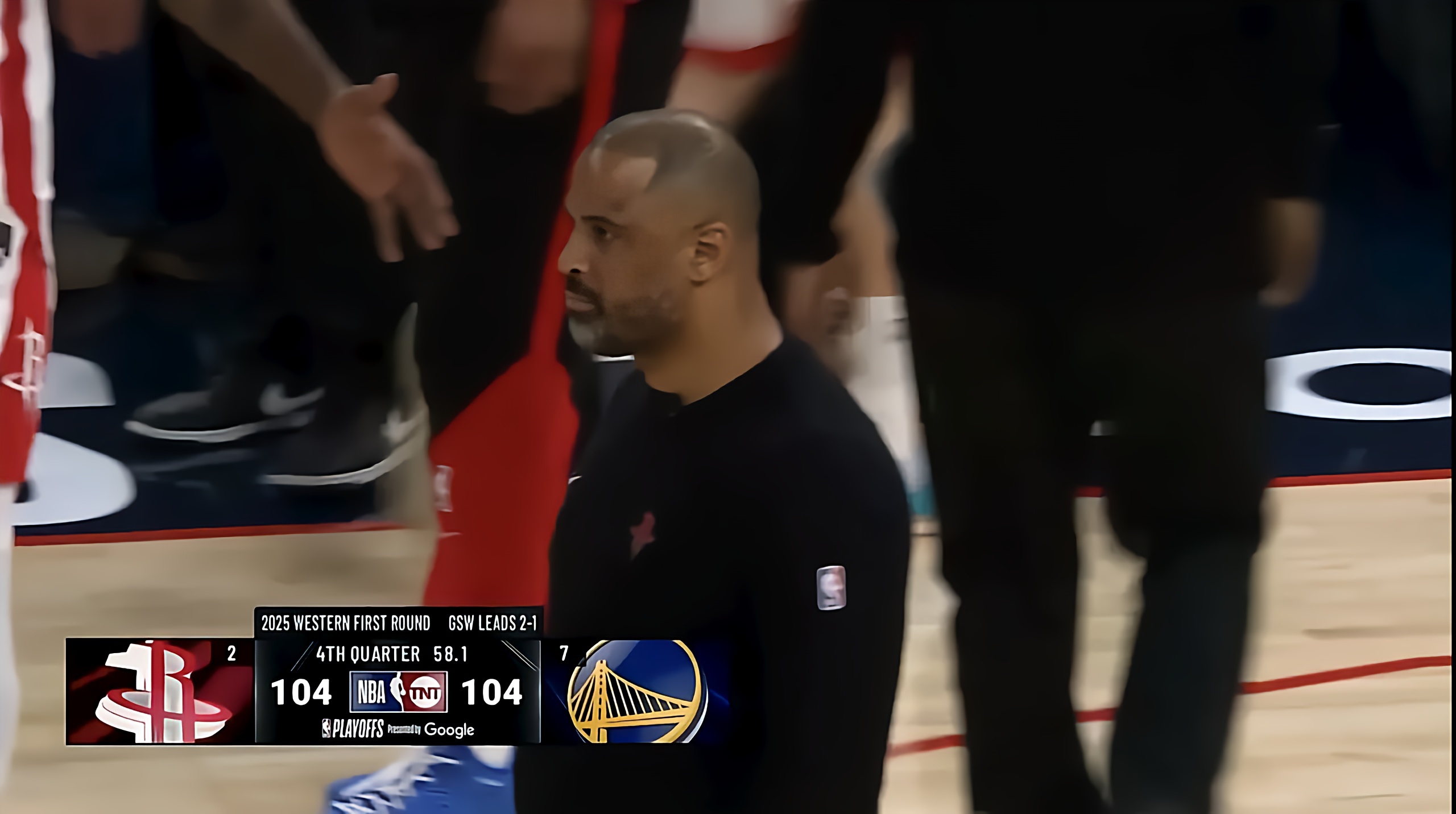 NBA季后赛火箭遭遇不敌湖人，前景堪忧